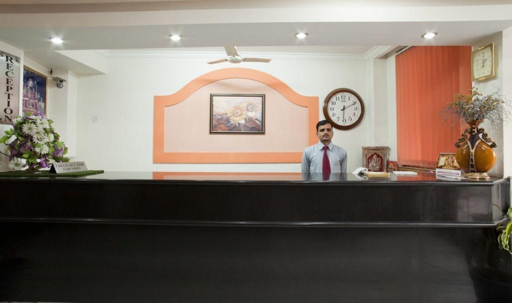 Hotel Chirag International Katra  Zewnętrze zdjęcie